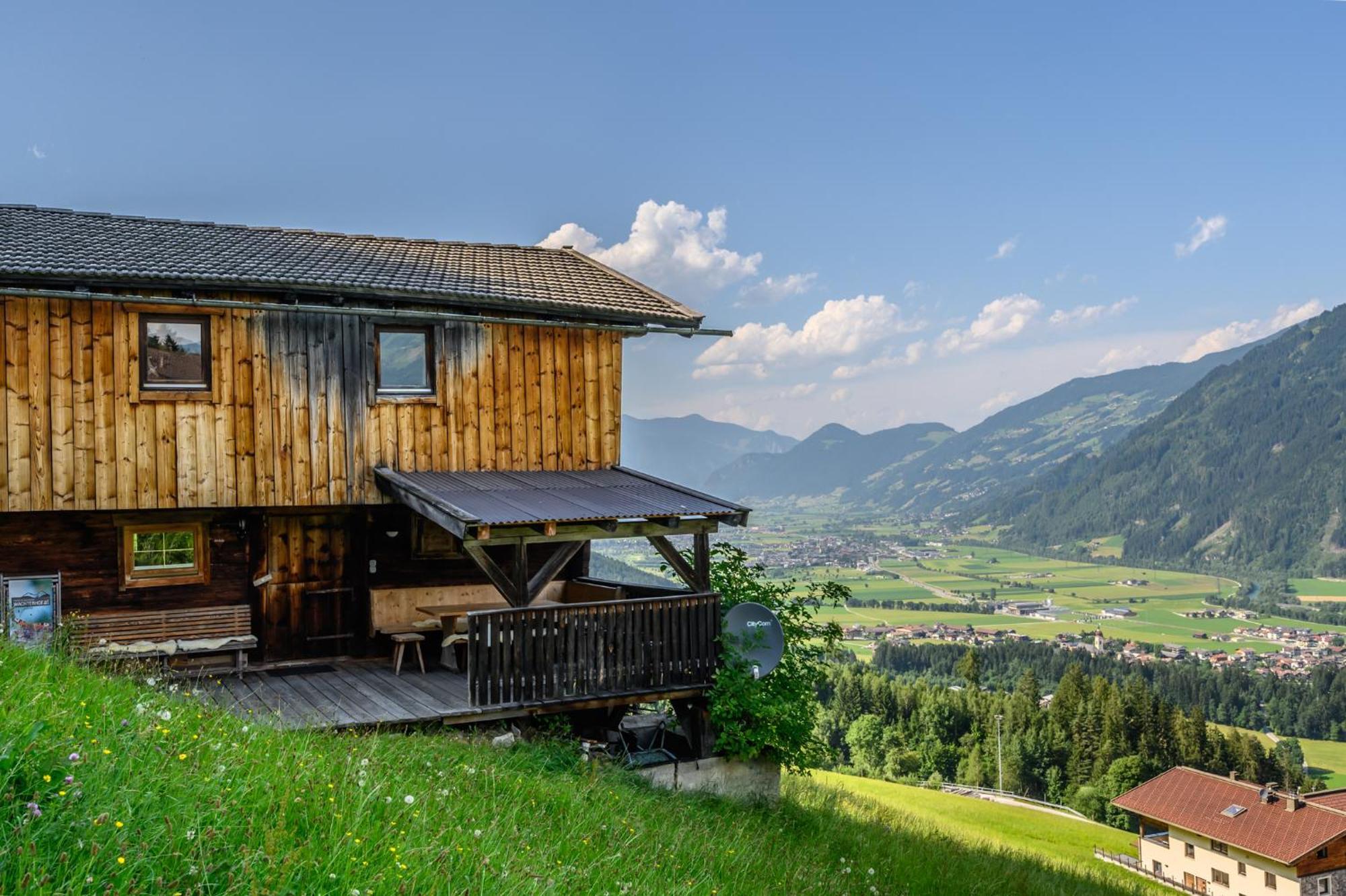 Chalets & Apartments Wachterhof Kaltenbach Rom bilde
