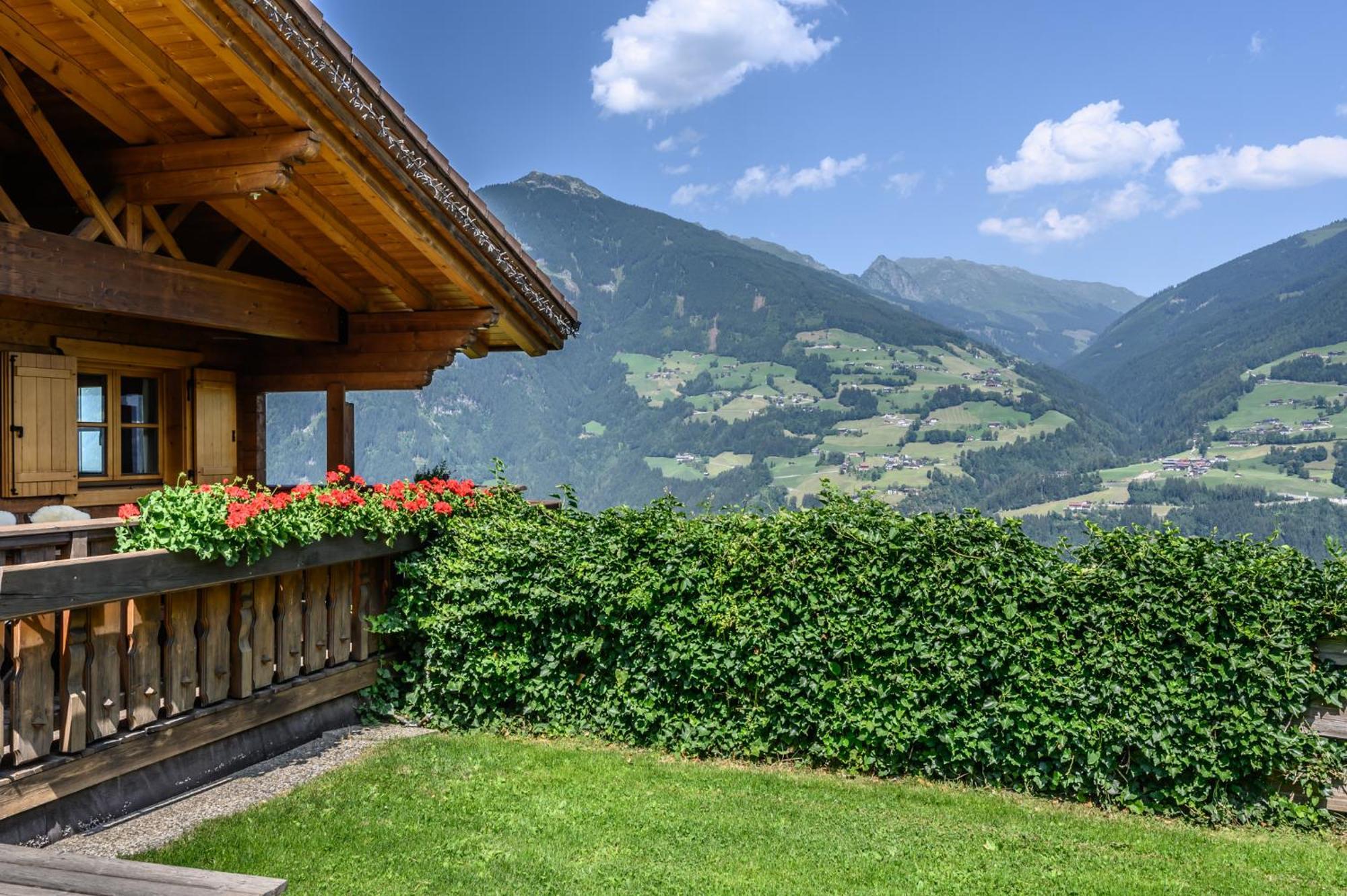 Chalets & Apartments Wachterhof Kaltenbach Rom bilde